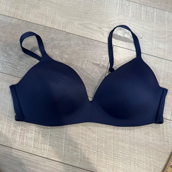 VICTORIA SECRET IPEX BLUE BRA 38C LINED NO WIRE - Picture 1 of 6